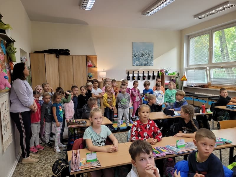 Jagódki z wizytą w Szkole Podstawowej nr 12. 20231011 100427