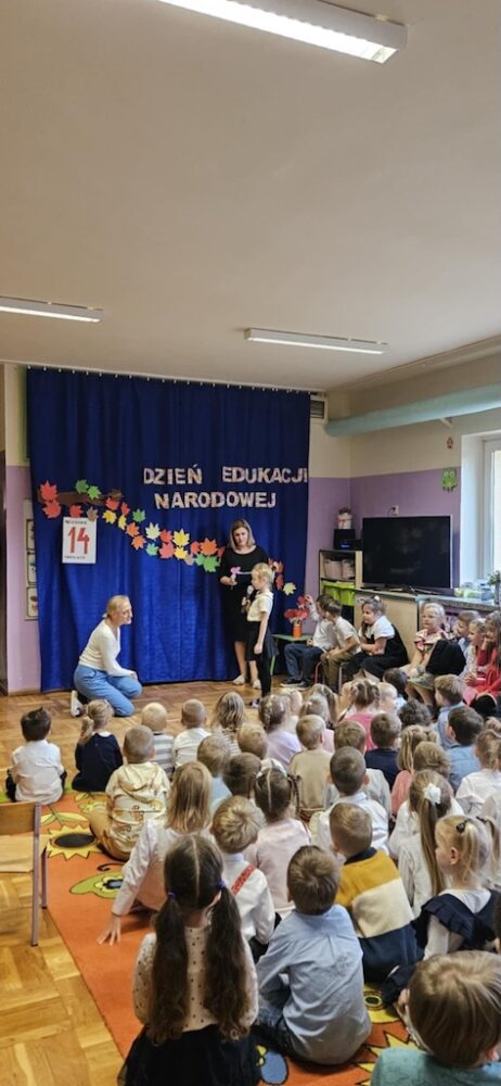 Uroczystość z okazji obchodów Dnia Edukacji Narodowej 53c6136e 3e38 428d 873c 9963fdda68cb