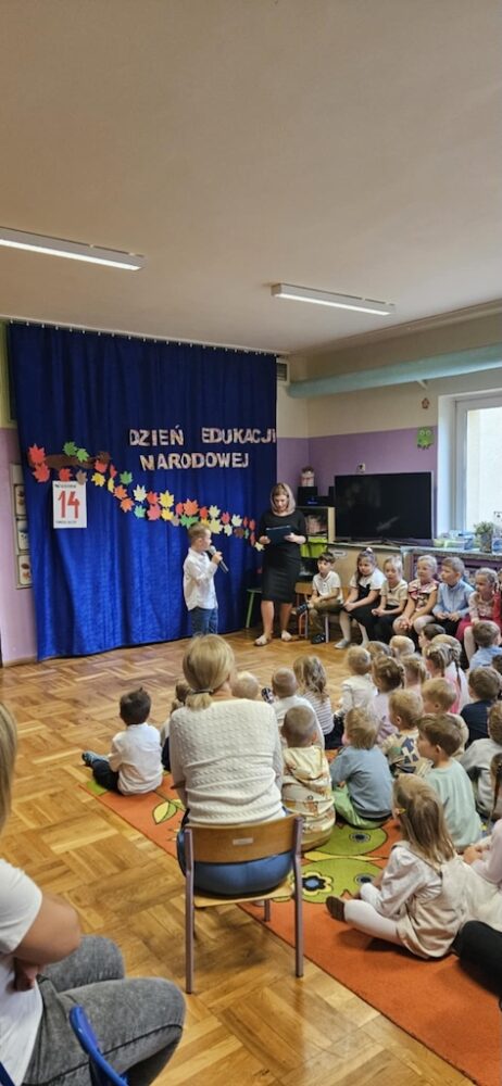 Uroczystość z okazji obchodów Dnia Edukacji Narodowej b50d8bb6 9511 4542 8b04 5ba0ea248e1e