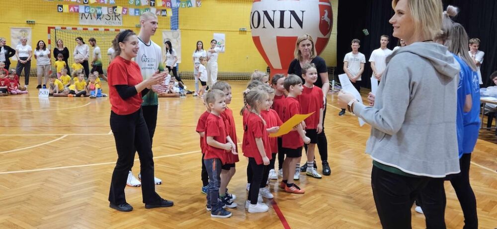 Nasze przedszkole w finale Olimpiady Sportowej z Bolkiem i Lolkiem 462548438 1095390075427628 8805785417073041184 n