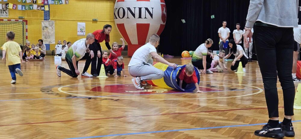 466603690 1058769336260936 1537264735082601982 n