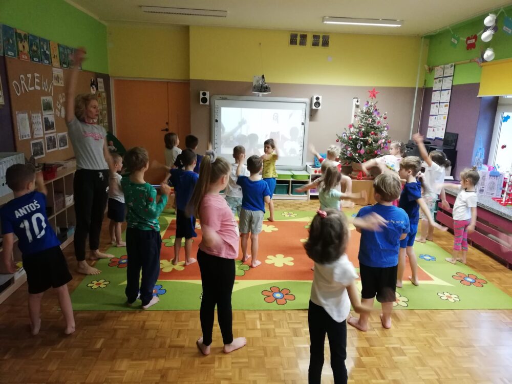 Udział w Integracyjnym WF - Świąteczna Misja 469943174 1078851787586024 4331400458367343826 n