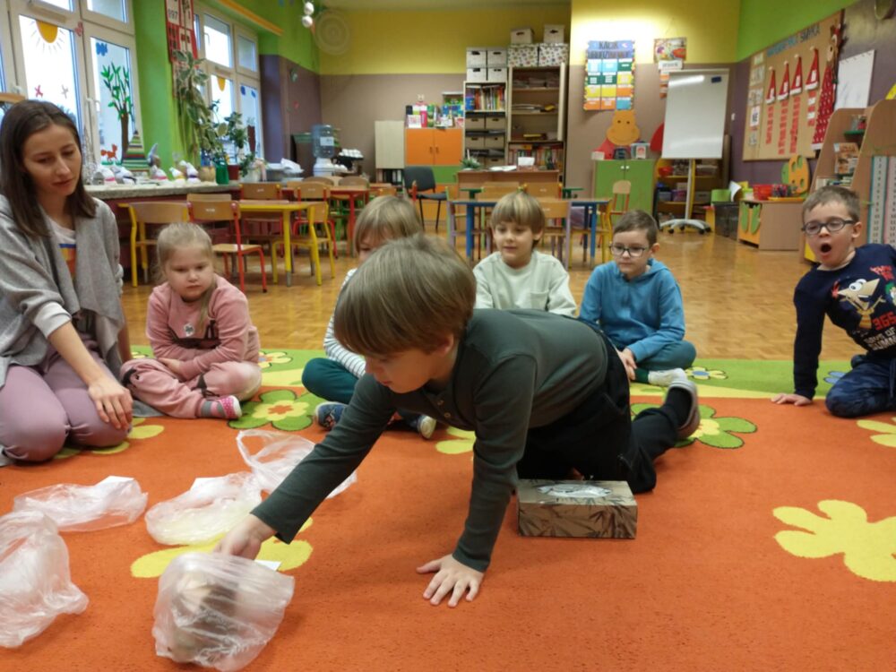 470179300 1084153260389210 5037894838339422598 n