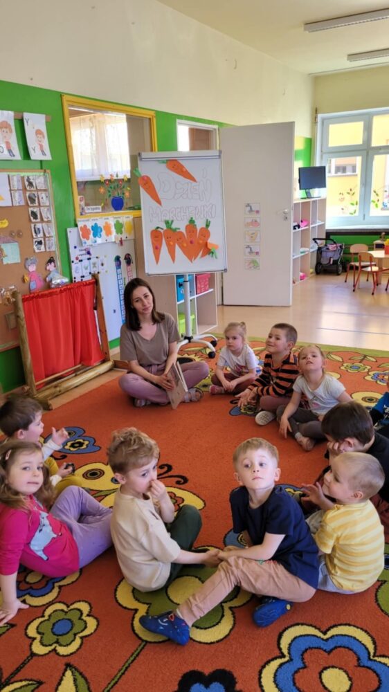 Dzień Marchewki 488643875 1169905405147328 7683259829274031599 n