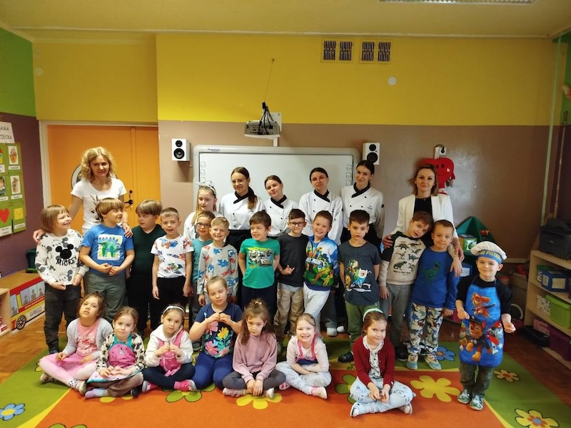 Wizyta uczniów z Zespołu Szkół Budownictwa i Kształcenia Zawodowego 490484302 1179247877546414 7524783247214381942 n