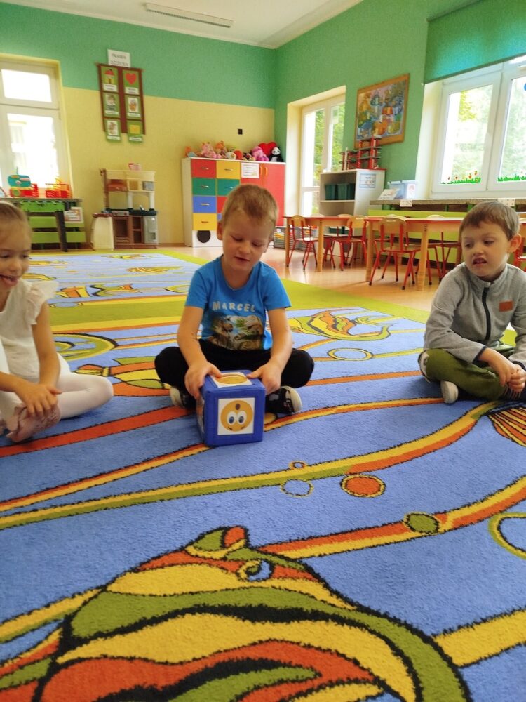 560496560 1333351815469352 2199278453366270465 n