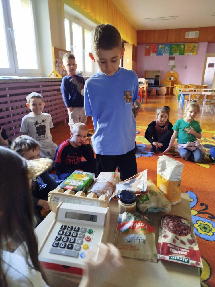 657709954 1482176770586855 1584460989278213397 n